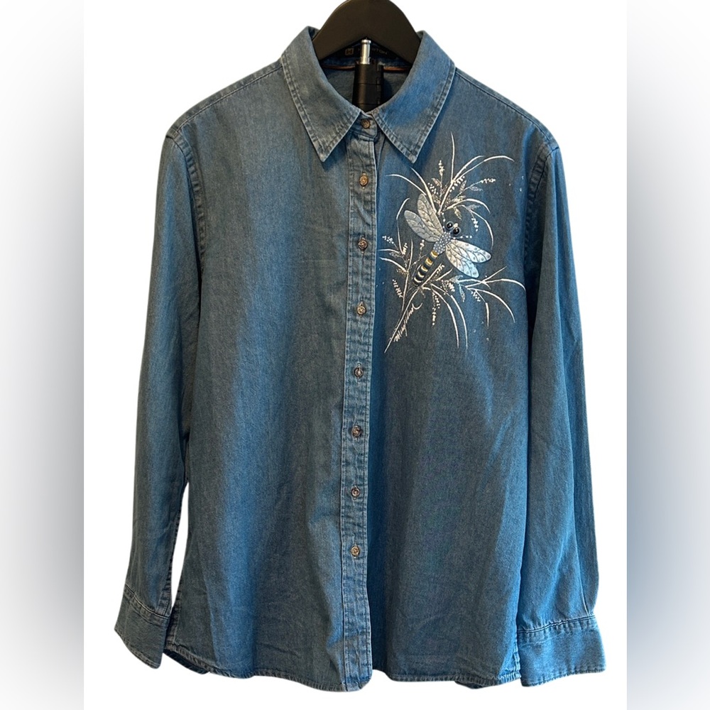 Vintage Cottagecore Cabincore Embroidered Denim Chambray Cotton Shirt. Size XL